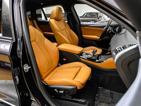 Used 2023 BMW X4 xDrive30i w/ M Sport Package image 37