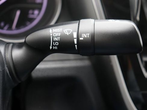 Used 2023 Toyota Camry SE image 23