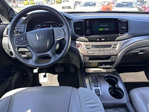 Used 2023 Honda Passport EX-L image 16