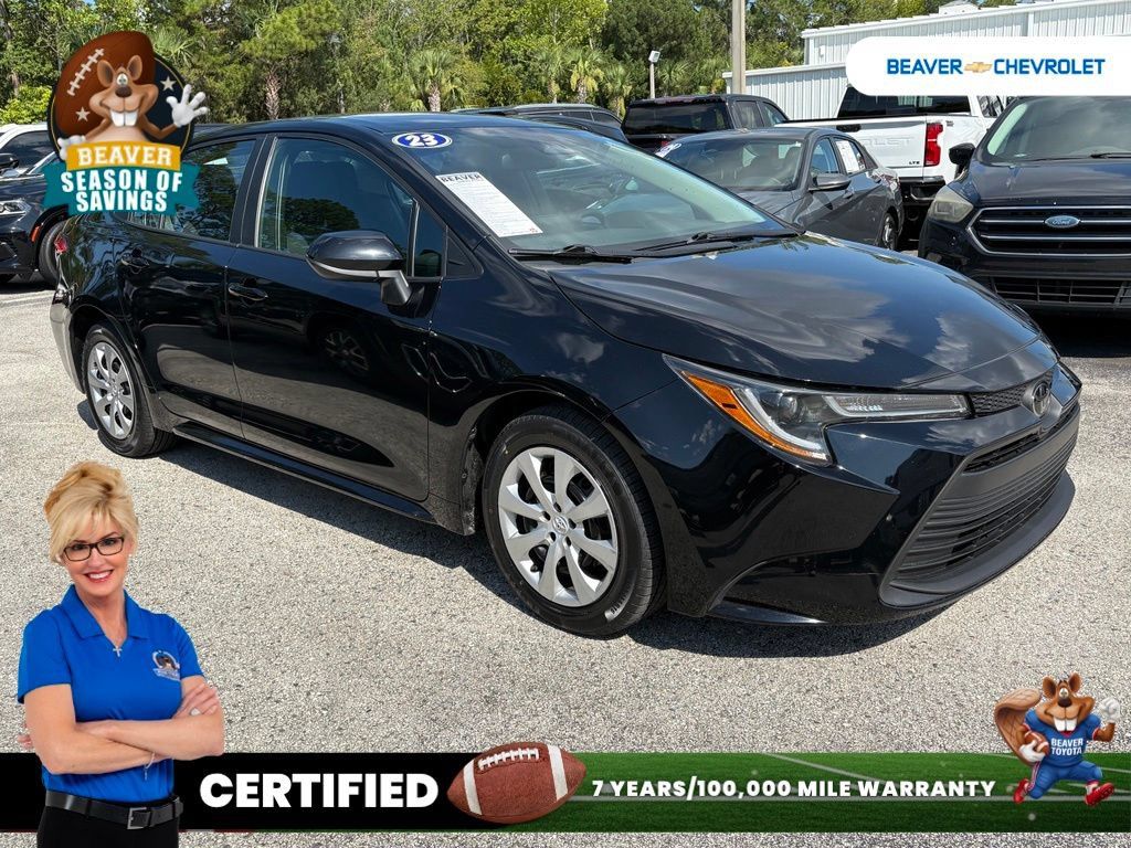 Used 2023 Toyota Corolla LE FWD image 9
