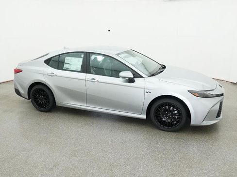 New 2026 Toyota Camry LE FWD image 18