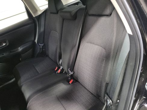 Certified 2023 Honda HR-V LX image 9