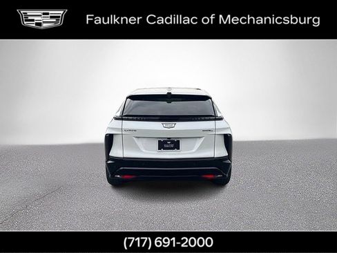 Certified 2024 Cadillac Lyriq Sport w/ LPO, Floor Liner Package AWD/4WD image 7