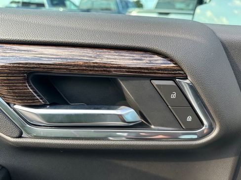 New 2025 GMC Sierra 1500 Elevation w/ LPO, Elevation Black Package image 23