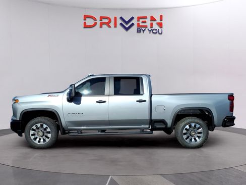 New 2026 Chevrolet Silverado 2500 Custom w/ Custom Value Package image 2