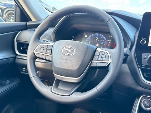 Certified 2026 Toyota Grand Highlander FWD image 22