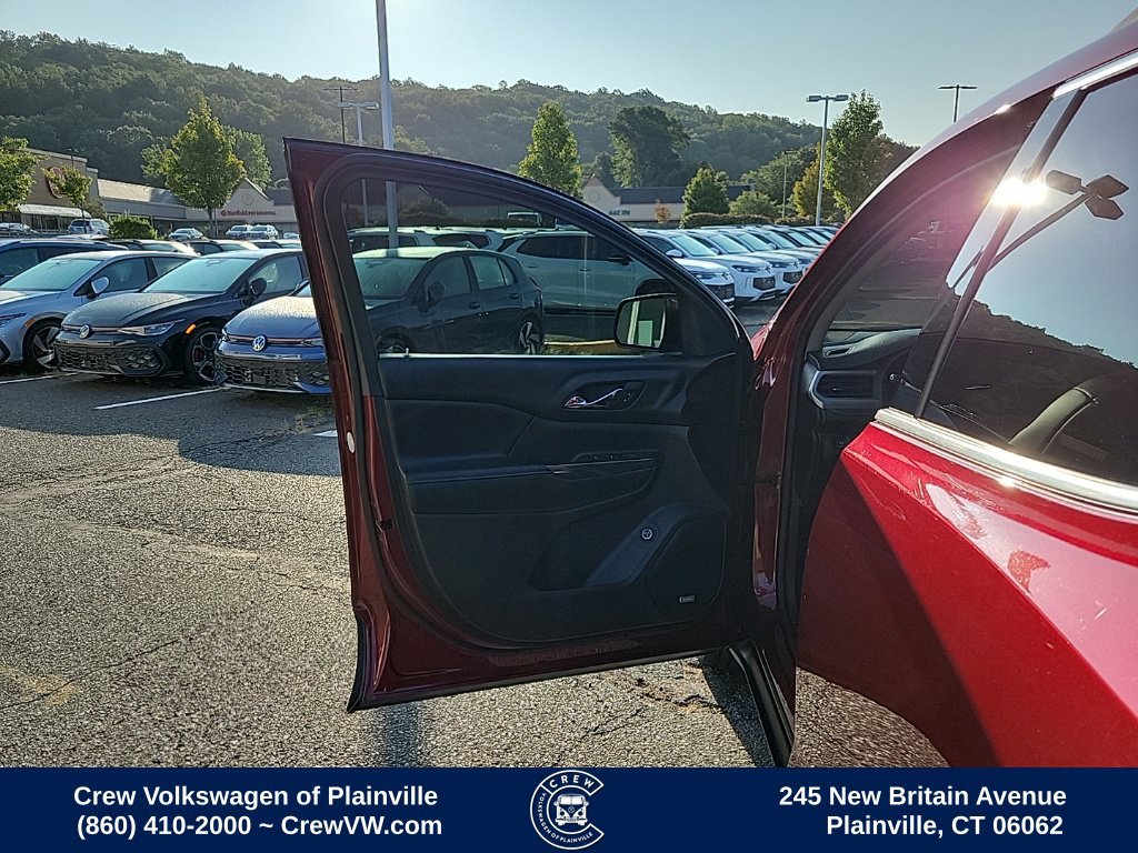 Used 2017 GMC Acadia SLT AWD/4WD image 37