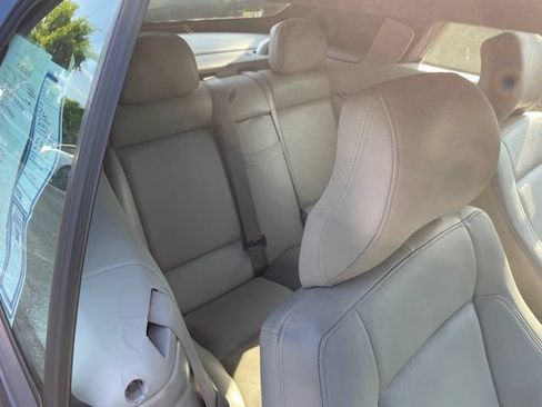 Used 2001 Volvo C70 HT FWD image 13
