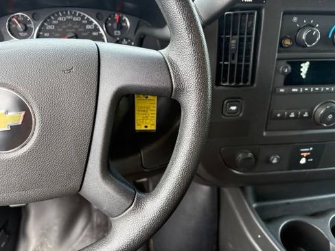 Used 2025 Chevrolet Express 2500 w/ Driver Convenience Package RWD image 31