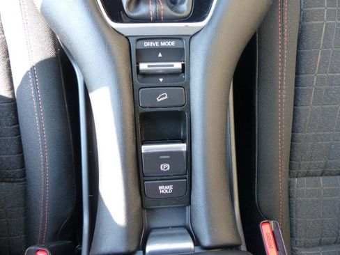 Used 2024 Honda HR-V Sport image 30