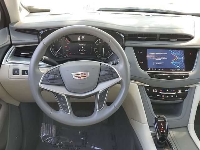Used 2021 Cadillac XT5 Premium Luxury w/ LPO, Premium Carpet Package FWD image 19