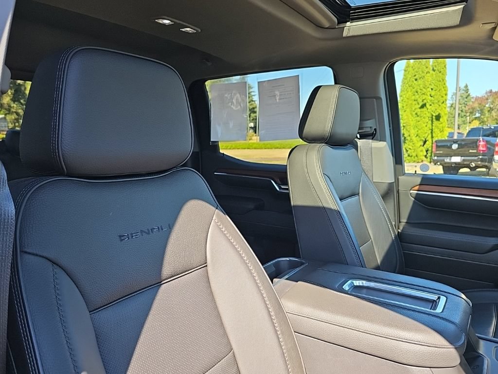 Used 2022 GMC Sierra 1500 Denali AWD/4WD image 45