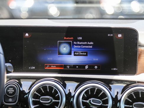 Used 2023 Mercedes-Benz CLA 250 image 12