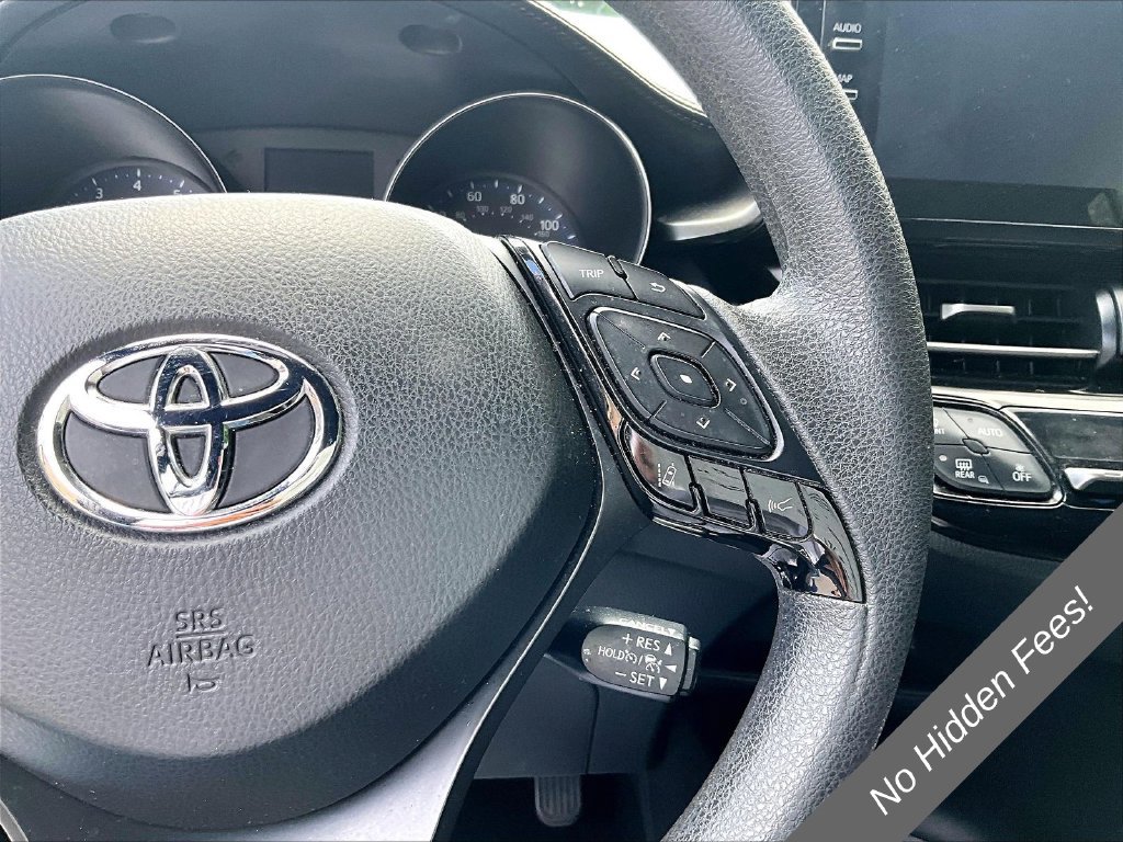 Used 2019 Toyota C-HR LE FWD image 14