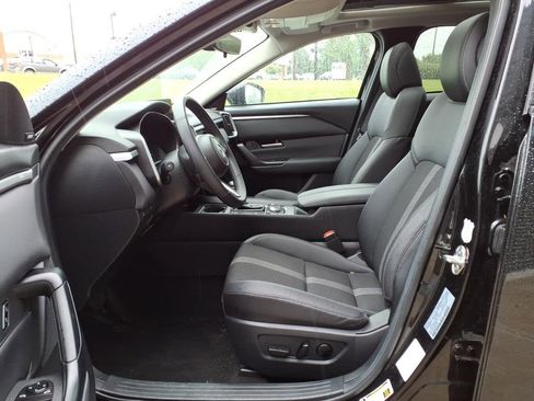 Used 2025 MAZDA CX-50 AWD 2.5 S w/ Premium Package image 13