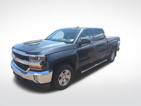 Used 2018 Chevrolet Silverado 1500 LT w/ All Star Edition AWD/4WD image 6