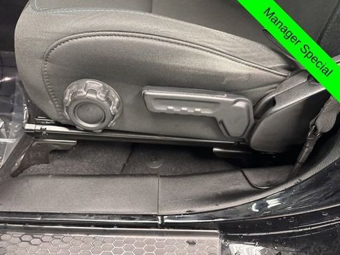 Used 2023 Jeep Wrangler Unlimited Rubicon 4xe w/ Safety Group image 15