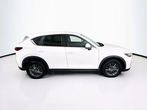 Used 2017 MAZDA CX-5 Touring w/ Preferred Equipment Package FWD image 10