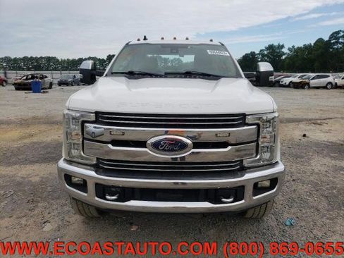 Used 2019 Ford F350 Lariat w/ Lariat Ultimate Package image 6