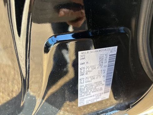 Certified 2024 Nissan Frontier SL image 23