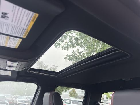 New 2025 Nissan Frontier PRO-4X w/ Pro Premium Package image 31