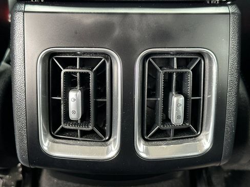 Certified 2023 Kia Sorento EX AWD/4WD image 17