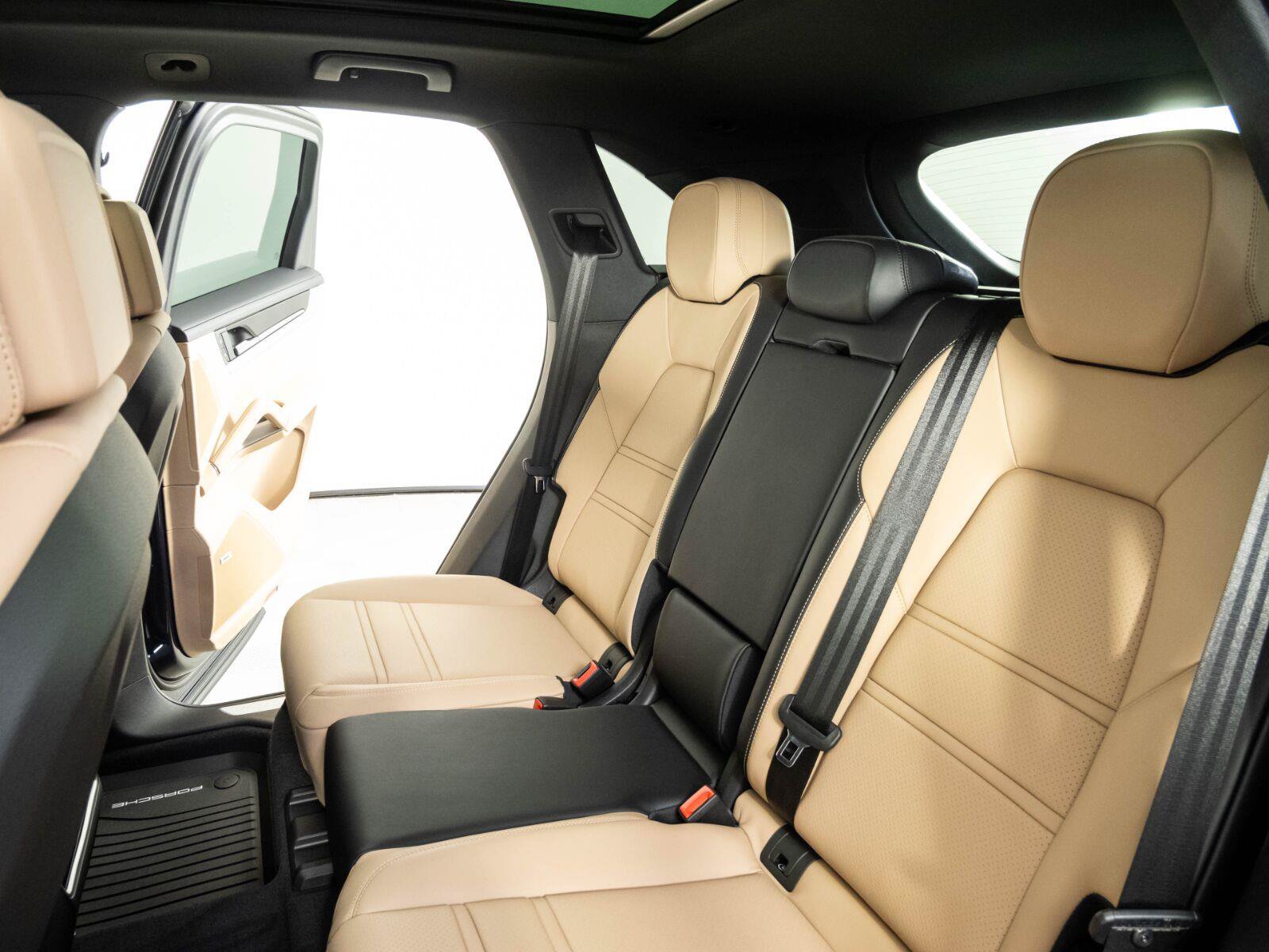 New 2026 Porsche Cayenne AWD/4WD image 22