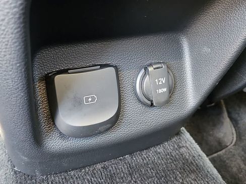 Used 2025 Genesis GV80 2.5T Standard AWD/4WD image 28