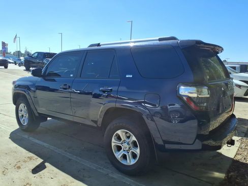 Used 2023 Toyota 4Runner SR5 Premium w/ Moonroof Package AWD/4WD image 2