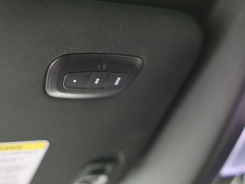 Certified 2023 RAM 1500 Laramie image 23