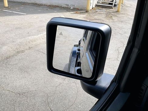 Used 2024 Jeep Wrangler High Altitude image 29