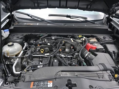 Used 2022 Ford Maverick XLT w/ Equipment Group 300A Standard AWD/4WD image 12