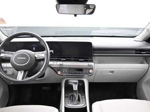 Certified 2024 Hyundai Kona SEL FWD image 22