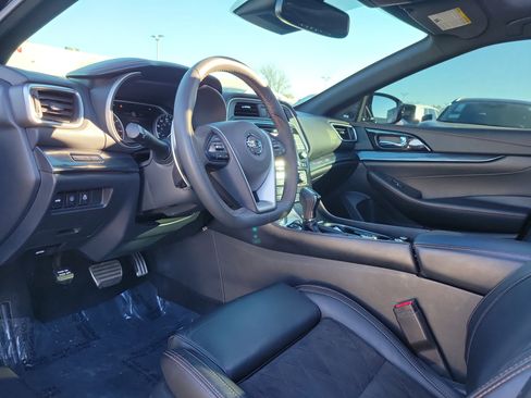 Certified 2022 Nissan Maxima SR w/ Sport Mat Group image 19