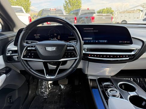 Used 2024 Cadillac Lyriq Sport AWD/4WD image 29