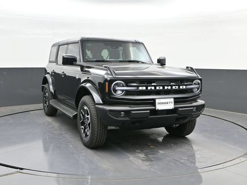 New 2026 Ford Bronco Outer Banks AWD/4WD image 22
