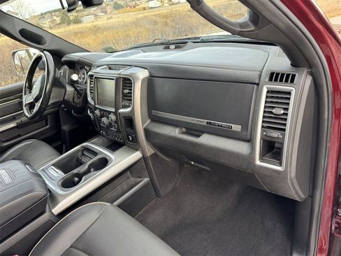 Used 2017 RAM 2500 Limited image 29