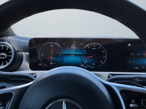 Used 2021 Mercedes-Benz CLA 250 w/ Premium Package image 12