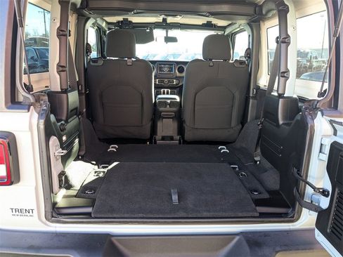 Used 2023 Jeep Wrangler Sport S image 23