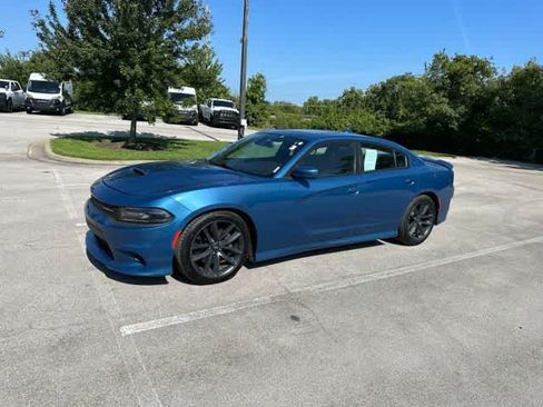 Certified 2020 Dodge Charger GT w/ Performance Handling Group RWD image 2