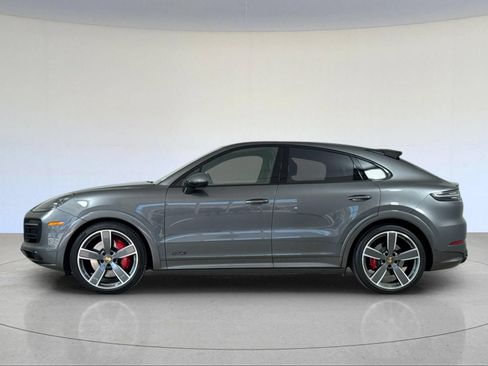 Certified 2021 Porsche Cayenne GTS AWD/4WD image 3
