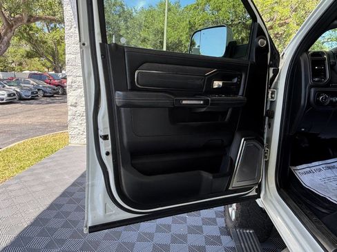 Used 2019 RAM 2500 Limited AWD/4WD image 13