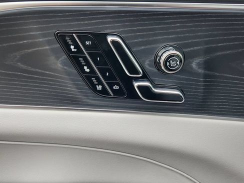 New 2026 Cadillac Lyriq Signature Sport AWD/4WD image 11