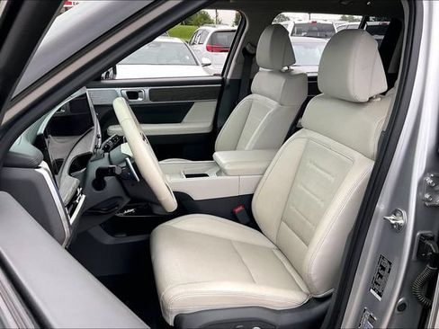 Certified 2024 Hyundai Santa Fe Limited FWD image 27