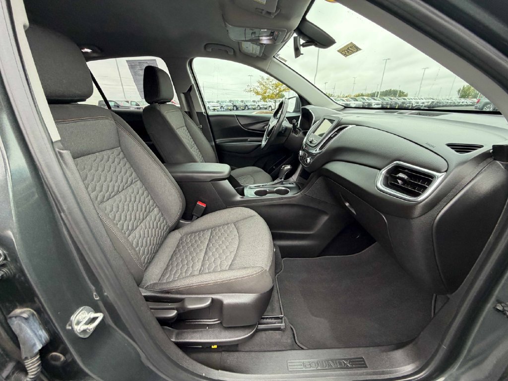 Used 2019 Chevrolet Equinox LT AWD/4WD image 23