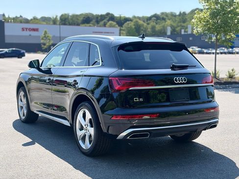 Used 2023 Audi Q5 2.0T Premium Plus w/ Premium Plus Package AWD/4WD image 4