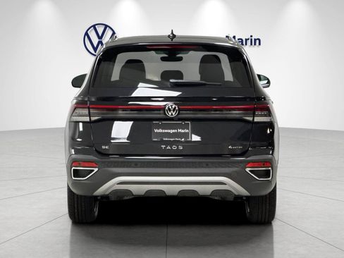New 2026 Volkswagen Taos SE AWD/4WD image 4