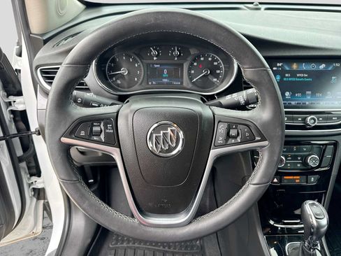 Used 2020 Buick Encore Preferred w/ Safety Package FWD image 21