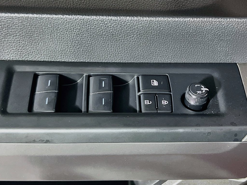 Used 2026 Toyota Tundra SR5 w/ SR5 Convenience Package RWD image 15