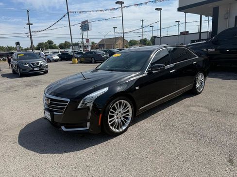 Used 2018 Cadillac CT6 Premium Luxury w/ Super Cruise Package AWD/4WD image 2